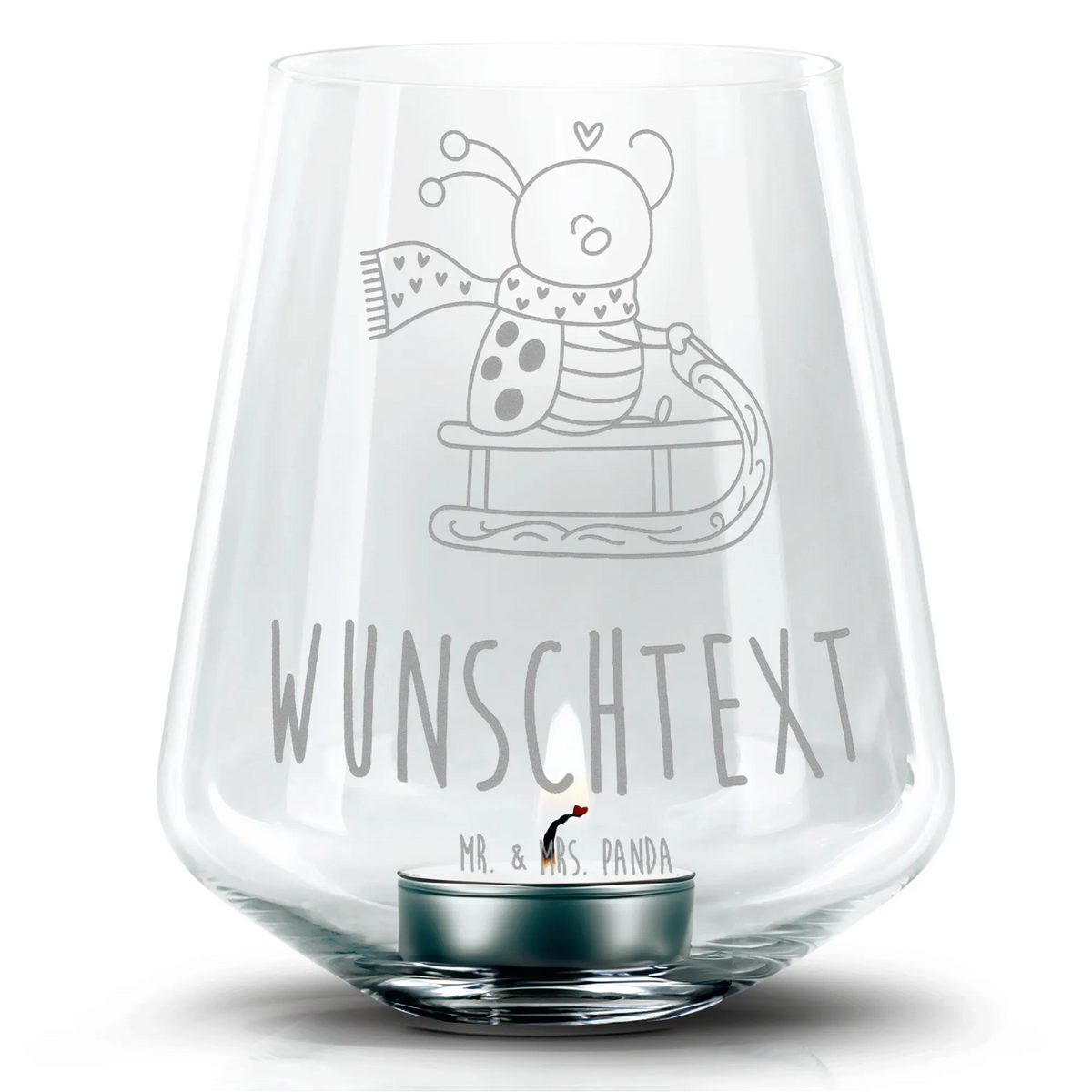 Personalisiertes Gravur Windlicht Smörle Rodeln Romantisches Windlicht Mit Wunschname, Personalisierbares Windlicht Mit Namen, Terrassenwindlicht Mit Namen, Windlicht Mit Namensrift, Teelichthalter Mit Namensgravur, Gartenwindlicht Mit Namensgravur, Windlicht Mit Wunschname, Hochzeitswindlicht Mit Namensgravur, Geburtstagswindlicht Mit Wunschname, Modernes Windlicht Mit Namen, Boho Windlicht Mit Namensgravur, Shabby Chic Windlicht Mit Namen, Windlicht Glas Mit Namensdruck, Außenwindlicht Mit Namen, Graviertes Windlicht Mit Namen, Messing Windlicht Mit Namensgravur, Edelstahl Windlicht Mit Namen, Kerzenhalter Mit Namen, Windlicht Mit Namensdruck, Firmengeschenk Windlicht Mit Namensgravur, Innenwindlicht Mit Wunschname, Windlicht Aus Metall Mit Namen, Minimalistisches Windlicht Mit Namensgravur, Windlicht Holz Mit Namensgravur, Vintage Windlicht Mit Namensgravur, Kupfer Windlicht Mit Wunschname, Laterne Mit Namensgravur, Windlicht Aus Holz Mit Namen, Windlicht Metall Mit Namensgravur, Windlicht Aus Glas Mit Namensgravur, Geschenkwindlicht Mit Namen, Windlicht Mit Namensgravur, Weihnachten, Winter, Weihnachtsdeko, Nikolaus, Advent, Heiligabend, Wintermotiv, Smörle, Marzipan, Schlittenfahren